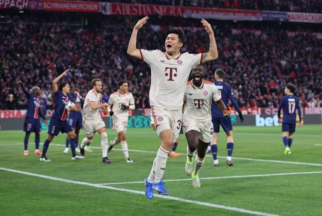 Kim Min-Jae of Bayern Munich celebrates scoring the opening goal Bayern Munich v Paris Saint-Germain, UEFA Champions League, Group Stage, Football, Allianz Arena, Munich, Germany - 26 Nov 2024 EDITORIAL USE ONLY No use with unauthorised audio, video, data, fixture lists, club league logos or live services. Online in-match use limited to 120 images, no video emulation. No use in betting, games or single club league player publications.  Copyright: xMichaelxZemanek Shutterstockx 14940166q