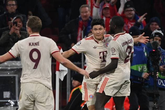 26.11.2024, xjrdrx, Fussball UEFA Champions League, FC Bayern Muenchen - Paris St.Germain emspor, v.l. Torjubel nach dem Tor zum celebrating the goal celebrate 1:0 durch Min-jae Kim (FC Bayern Muenchen) (DFL DFB REGULATIONS PROHIBIT ANY USE OF PHOTOGRAPHS as IMAGE SEQUENCES and or QUASI-VIDEO) Muenchen