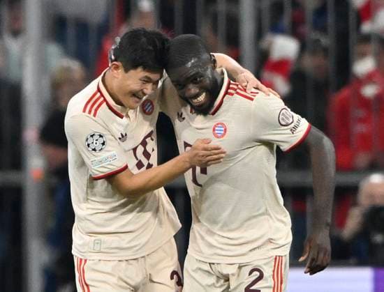 Sport Bilder des Tages TOR zum 1:0 Min-jae Kim FC Bayern Muenchen FCB (03) Torjubel mit Dayot Upamecano FC Bayern Muenchen FCB (02) FC Bayern Muenchen FCB vs Paris Saint-Germain PSG Spieltag 5 26.11.2024 DFL REGULATIONS PROHIBIT ANY USE OF PHOTOGRAPHS AS IMAGE SEQUENCES AND OR QUASI-VIDEO FC Bayern Muenchen FCB vs Paris Saint-Germain PSG