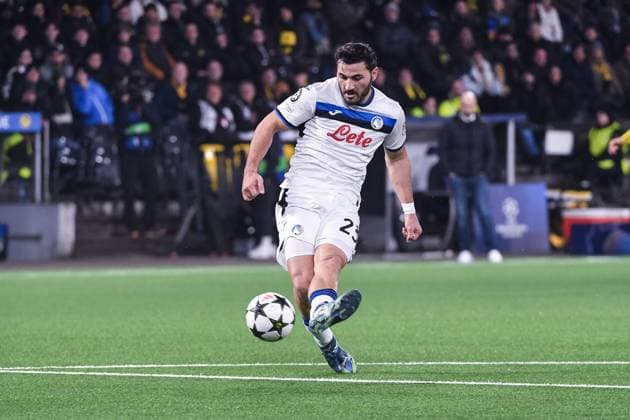 BERN, SWITZERLAND - NOVEMBER 26: Sead Kolasinac of Atalanta scores his goal during the UEFA Champions League 2024 25 League Phase MD5 match between BSC Young Boys and Atalanta BC at Stadion Wankdorf on November 26, 2024 in Bern, Switzerland. Bern Stadion Wankdorf Bern Switzerland Copyright: xJustPictures.ch ManuelxWinterbergerx jp-en-EuSpIm-JP4_MAN_YB_Atalanta_26Nov2024_BE_01217