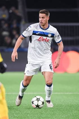 BERN, SWITZERLAND - NOVEMBER 26: Mario Pasalic of Atalanta in action during the UEFA Champions League 2024 25 League Phase MD5 match between BSC Young Boys and Atalanta BC at Stadion Wankdorf on November 26, 2024 in Bern, Switzerland. Bern Stadion Wankdorf Bern Switzerland Copyright: xJustPictures.ch ManuelxWinterbergerx jp-en-EuSpIm-JP4_MAN_YB_Atalanta_26Nov2024_BE_01223