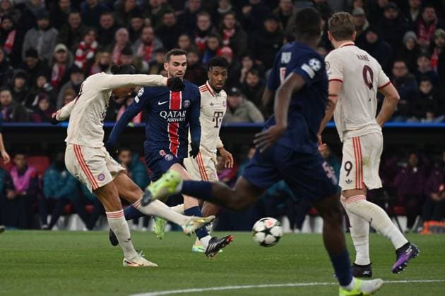26.11.2024, xjrdrx, Fussball UEFA Champions League, FC Bayern Muenchen - Paris St.Germain emspor, v.l. Torschuss Leroy Sane (FC Bayern Muenchen) (DFL DFB REGULATIONS PROHIBIT ANY USE OF PHOTOGRAPHS as IMAGE SEQUENCES and or QUASI-VIDEO) Muenchen