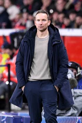 Trainer Pepijn Lijnders ( RB Salzburg ). GER, Bayer 04 Leverkusen vs FC Red Bull Salzburg, Fussball, UEFA Champions League, Ligaphase, Spielzeit 2024 2025, 26.11.2024 GER, Bayer 04 Leverkusen vs FC Red Bull Salzburg, Fussball, UEFA Champions League, Ligaphase, Spielzeit 2024 2025, 26.11.2024 Leverkusen Copyright: xEibner-Pressefoto ThomasxThienelx EP_TTL
