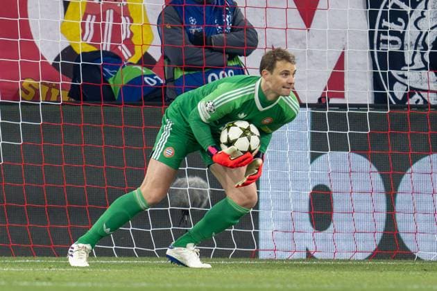 Manuel Neuer 1 (FC Bayern Muenchen), FC Bayern Muenchen vs. Paris Saint-Germain, Fussball, UEFA Champions League, 5. Spieltag, 26.11.2024 DFB regulations prohibit any use of photographs as image sequences and or quasi-video Muenchen Bayern Deutschland