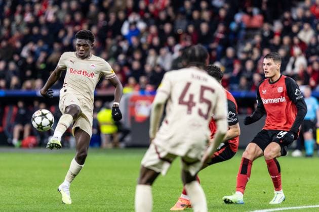 UEFA Champions League: Bayer 04 Leverkusen - FC Salzburg; 26.11.2024 Lucas Gourna-Douath (FC Salzburg, 27) UEFA Champions League: Bayer 04 Leverkusen - FC Salzburg; BayArena, Leverkusen; 26.11.2024 Copyright: xBEAUTIFULxSPORTS Buriakovx