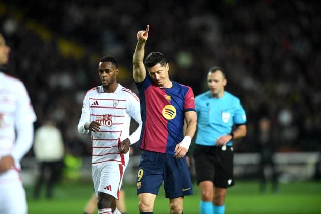 FC Barcelona, Barca v STADE BRESTOIS OLIMPIC STADIUM LLUIS COMPANYS. MONTJUIC,BARCELONA. NOVEMBER 26,2024 FC BARCELONA vs Stade Brestois November 26,2024 Robert Lewandowski (9) of FC Barcelona celebrates during the UEFA Champions League 2024 25 League Phase match between FC Barcelona and Stade Brestois at Olimpic Stadium Lluis Companys of MontjuÃ¯c in Barcelona, Spain. Barcelona ESP Copyright: xS.xRosx
