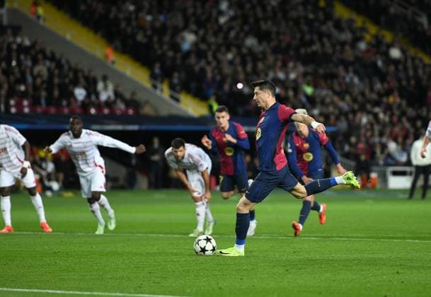 FC Barcelona, Barca v STADE BRESTOIS OLIMPIC STADIUM LLUIS COMPANYS. MONTJUIC,BARCELONA. NOVEMBER 26,2024 FC BARCELONA vs Stade Brestois November 26,2024 Robert Lewandowski (9) of FC Barcelona scores his team s first goal during the UEFA Champions League 2024 25 League Phase match between FC Barcelona and Stade Brestois at Olimpic Stadium Lluis Companys of MontjuÃ¯c in Barcelona, Spain. Barcelona ESP Copyright: xS.xRosx
