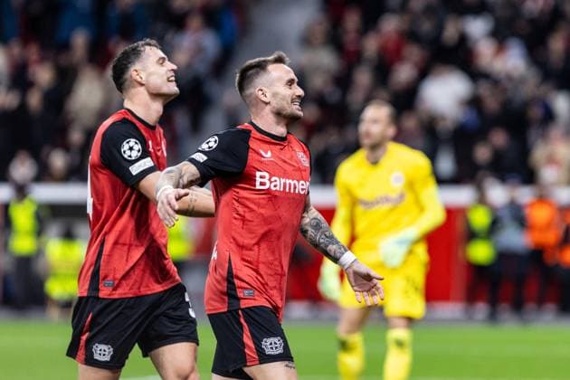 UEFA Champions League: Bayer 04 Leverkusen - FC Salzburg; 26.11.2024 Bayer 04 Leverkusen im Jubel, 5:0, Aleix Garcia (Bayer 04 Leverkusen, 24) UEFA Champions League: Bayer 04 Leverkusen - FC Salzburg; BayArena, Leverkusen; 26.11.2024 Copyright: xBEAUTIFULxSPORTS Buriakovx