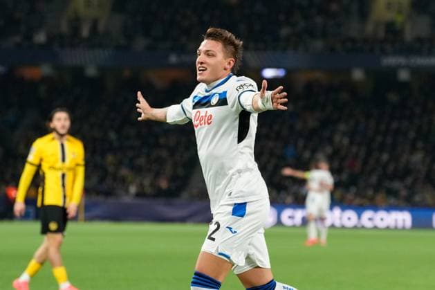 Tor, Jubel, Mateo Retegui (Atalanta Bergamo , 32) Fußball, UEFA Champions Legue, 5 Spieltag, 2024 2025, BSC Young Boys vs. Atalanta Bergamo, 26.11.2024, Stadion Wankdorf, Bern,Schweiz, Bern Wankdorf Stadion Kanton Bern Schweiz Copyright: xFinleyxMörchx
