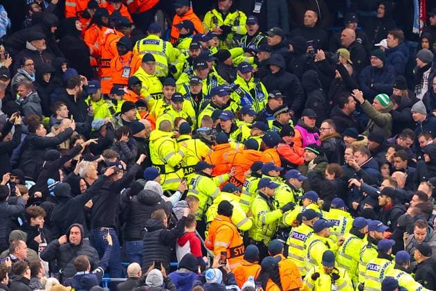 Manchester City FC v Feyenoord Manchester City fans and Feyenoord fans clash in the stadium during the Manchester City FC v Feyenoord UEFA Champions League Round 1 league stage match at the Etihad Stadium, Manchester, England, United Kingdom on 26 November 2024 Editorial use only. All images are copyright Every Second Media Limited. No images may be reproduced without prior permission. Copyright: xIMAGO EveryxSecondxMediax ESM-1226-0063
