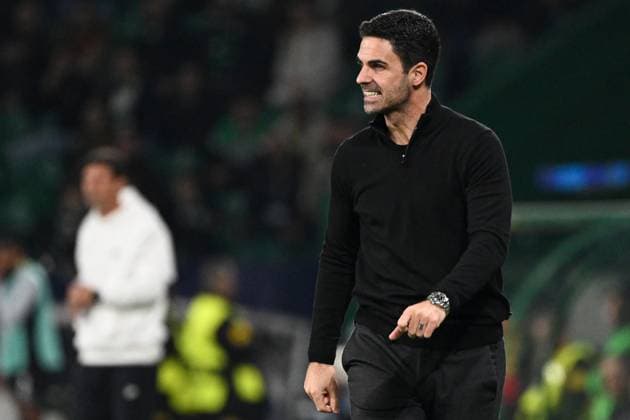 Arsenal head coach Mikel Arteta in the technical area Sporting Lisbon v Arsenal, UEFA Champions League, Group Stage, Football, Estadio Jose Alvalade, Lisbon, Portugal - 26 Nov 2024 EDITORIAL USE ONLY No use with unauthorised audio, video, data, fixture lists, club league logos or live services. Online in-match use limited to 120 images, no video emulation. No use in betting, games or single club league player publications.  Copyright: xZedxJameson Shutterstockx 14940177ew