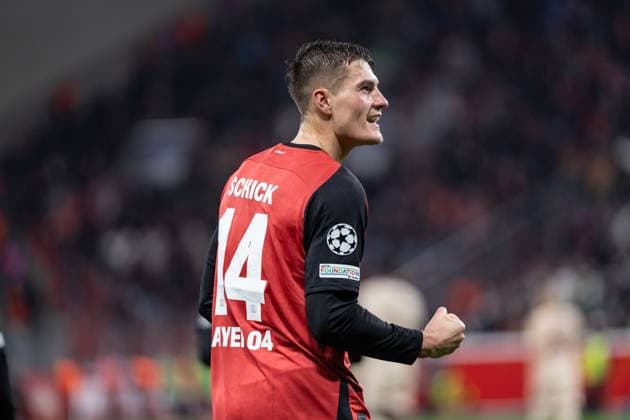 GER, UEFA Champions League, Bayer 04 Leverkusen vs FC Salzburg 26.11.2024, BayArena, Leverkusen, GER, UEFA Champions League, Bayer 04 Leverkusen vs FC Salzburg Im Bild: Torjubel Jubel ueber das Tor zum 4:0 durch Patrik Schick (Bayer 04 Leverkusen, 14) jubelt mit Faust, schreit, Gestik, Mimik, Emotionen