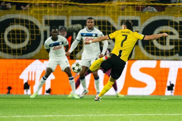 26 11 2024, Bern, Stadion Wankdorf, UEFA Champions League: Young Boys - Atalanta, 7 Filip Ugrinic (Young Boys) in action Bern Stadion Wankdorf Bern Switzerland Copyright: xJustPictures.ch KjetilxWaberx jp-en-KjWa-SF_241126_91322