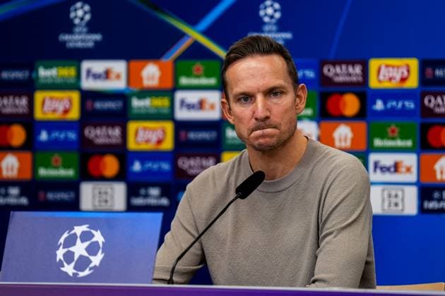 LEVERKUSEN, GERMANY - NOVEMBER 26: FC Red Bull Salzburg head coach Pepijn Lijnders attends a press conference, PK, Pressekonferenz after the UEFA Champions League 2024 25 League Phase MD5 match between Bayer 04 Leverkusen and FC Salzburg at BayArena on November 26, 2024 in Leverkusen, Germany. (Photo by Rene Nijhuis) SOC  Copyright: xRenexNijhuis