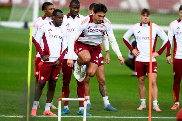 Mats Hummels of AS Roma during a training session the day before the Europa League football match between Tottenham and AS Roma at Centro Sportivo Fulvio Bernardini in Rome (Italy), November 27, 2024. AndreaxStaccioli