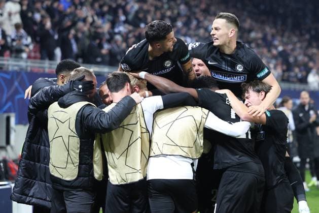 Sport Bilder des Tages SOCCER - UEFA CL, Sturm vs Girona KLAGENFURT,AUSTRIA,27.NOV.24 - SOCCER - UEFA Champions League, SK Sturm Graz vs Girona FC. Image shows the rejoicing of Sturm.  GEPAxpictures xChrisxBauer