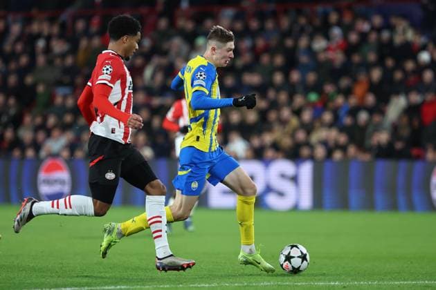 EINDHOVEN, 27-11-2024, Philips Stadium, UEFA Champions League season 2024 25, match between PSV and Sjachtar Donetsk, Sjachtar Donetsk player Artem Bondarenko PSV - Sjachtar Donetsk  x26839376x Copyright: