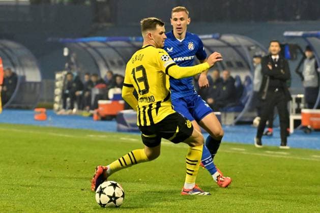 Zagreb, Croatia, November 27th 2024: Luka Stojkovic of Dinamo Zagreb (R) in action against Pascal Gross of Borussia Dortmund (L) during the UEFA Champions League, League phase, match between Dinamo Zagreb and Borussia Dortmund at Stadium Maksimir, Zagreb, Croatia. (Igor Kupljenik SPP) Copyright: xIgorxKupljenikx xSPPx spp-en-IgKuSp-IK2_4261