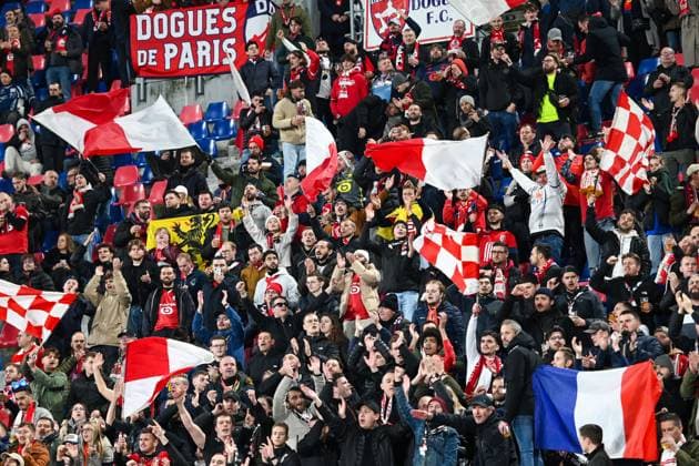 LOSC Lilla supporters during Bologna FC vs LOSC Lille, UEFA Champions League football match in Bologna, Italy, November 27 2024  Copyright: xAlessioxMarini IPAxSportx xipa-ax xx IPA_51921358 IPA_Agency_IPA51921358