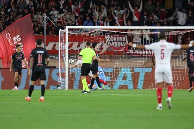 Eliesse Ben Seghir ( 7 - AS Monaco) pushes ball in the goal during Monaco vs Benfica, UEFA Champions League football match in Monaco, Principality of Monaco, November 27 2024  Copyright: xNicolaxMastronardi IPAxSportx xix xx IPA_51921388 IPA_Agency_IPA51921388