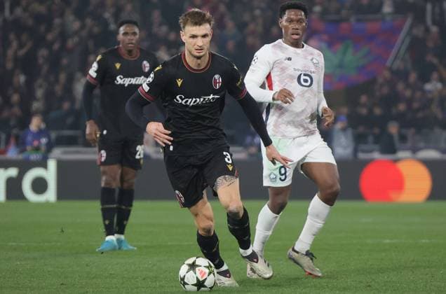 Bologna s Stefan Posch during the Uefa Champions League soccer match between Bologna f.c. and Losc Lille at the Dall Ara Stadium, Bologna, northern Italy, Wednesday, November 27, 2024. - Soccer - (Photo Michele Nucci - LaPresse)  Copyright: xMichelexNucci LaPressex