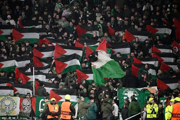 Celtic v Club Brugge - UEFA Champions League GLASGOW, SCOTLAND - NOVEMBER 27 : fans showing the flag of the state of Palestine during the UEFA Champions League phase matchday 5 between Celtic and Club Brugge on November 27, 2024 in Glasgow, Scotland, 27 11 2024 Glasgow Scotland  Copyright: xPeterxDexVoechtx