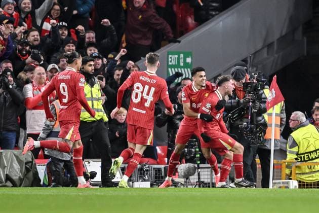 Alexis Mac Allister (Liverpool FC) celebrates after scoring his team s first goal with teammates during the UEFA Champions League 2024 25 League Phase MD5 match between Liverpool FC and Real Madrid C.F. at Anfield on November 27, 2024 in Liverpool, England. Defodi-541_LIVREA20241127_031