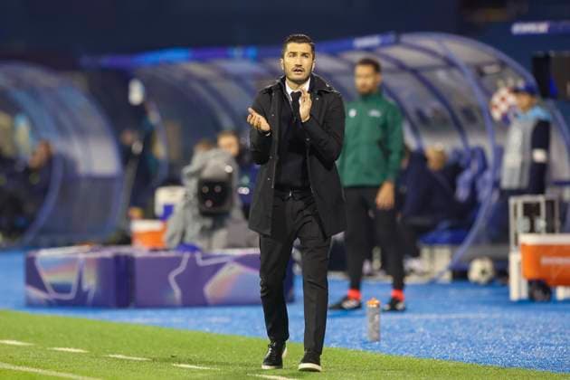 Trainer Nuri Sahin (Borussia Dortmund) jubelt, UEFA Champions League 2024 25 League Phase MD5, GNK Dinamo v Borussia Dortmund, Stadion Maksimir am 27. November 2024 in Zagreb, Kroatien. (Foto von Marco Steinbrenner DeFodi Images) Trainer Nuri Sahin (Borussia Dortmund) cheers, UEFA Champions League 2024 25 League Phase MD5, GNK Dinamo v Borussia Dortmund, Stadion Maksimir, November 27, 2024 in Zagreb, Croatia. (Photo by Marco Steinbrenner DeFodi Images) Defodi-700_zagreb_bvb_20241127_077