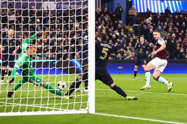 Aston Villa v Juventus 27 November 2024, Aston - UEFA Champions League - League Phase - Aston Villa v Juventus - John McGinn of Aston Villa has a shot saved by Juventus goalkeeper Michele di Gregorio - Photo: Charlotte Wilson Offside. Aston UK Copyright: xCharlottexWilsonx xOffsidexOffside