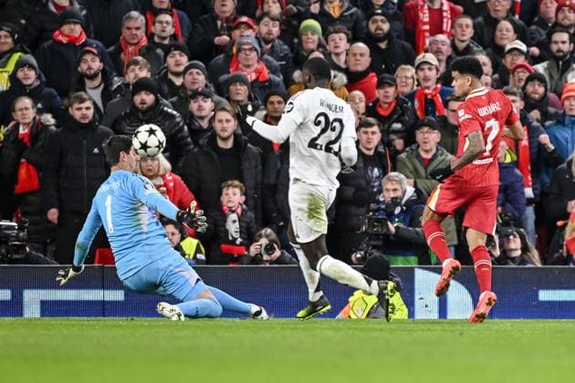 Torwart Thibaut Courtois (Real Madrid CF), Antonio Ruediger (Real Madrid CF) und Luis Diaz (Liverpool FC) battle for the ball during the UEFA Champions League 2024 25 League Phase MD5 match between Liverpool FC and Real Madrid C.F. at Anfield on November 27, 2024 in Liverpool, England. Defodi-541_LIVREA20241127_059