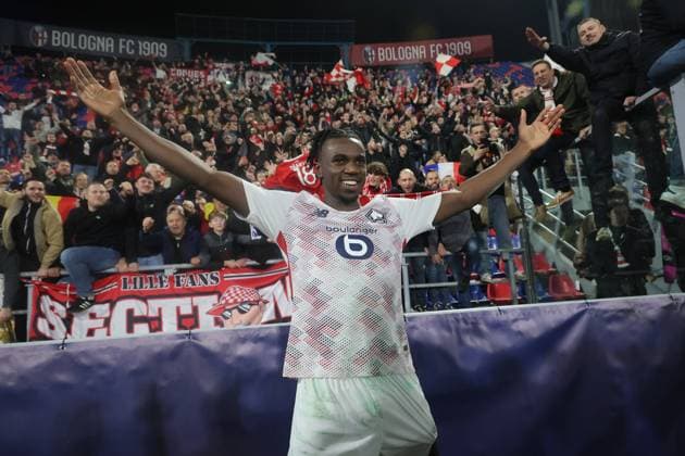 Lille s Ngal ayel Mukau celebrates at the end of the Uefa Champions League soccer match between Bologna f.c. and Losc Lille won 1-2 at the Dall Ara Stadium, Bologna, northern Italy, Wednesday, November 27, 2024. - Soccer - (Photo Michele Nucci - LaPresse)  Copyright: xMichelexNucci LaPressex