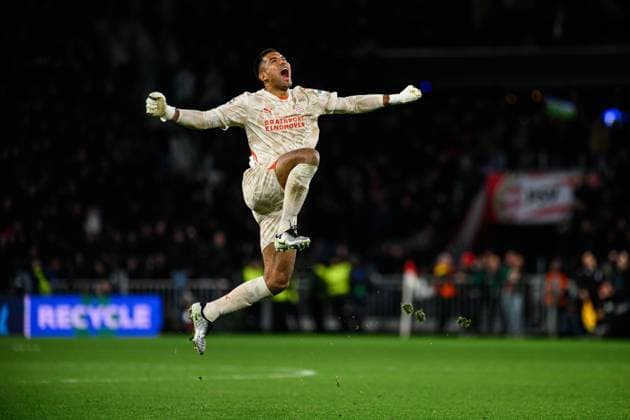 EINDHOVEN, NETHERLANDS - 27 NOVEMBER, 2024: Walter Benitez, The UEFA Champions League football match between PSV - FC Shakhtar Donetsk at Philips Arena  Copyright: xVitaliixKliuievx
