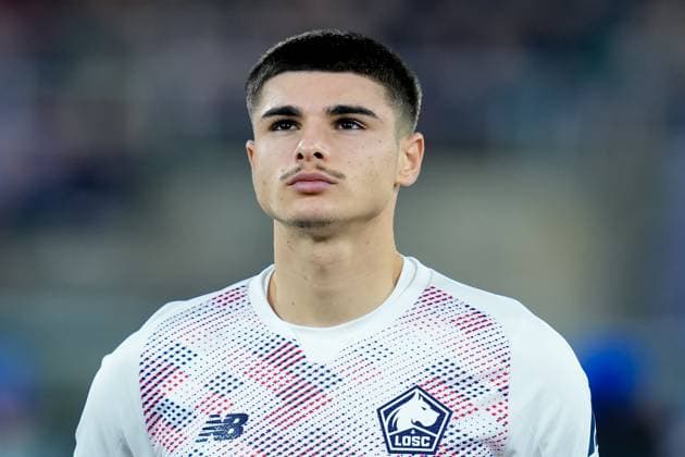 Bologna FC v LOSC Lille - UEFA Champions League 2024 25 Matias Fernandez-Pardo of LOSC Lille looks on during the UEFA Champions League 2024 25 League Phase MD5 match between Bologna FC and LOSC Lille at Stadio Renato Dall™Ara on November 27, 2024 in Bologna, Italy. Bologna Stadio Renato Dall ARA Bologna Italy Copyright: xGiuseppexMaffiax UCL_BOLOGNA_LILLE_271124_BRU3266