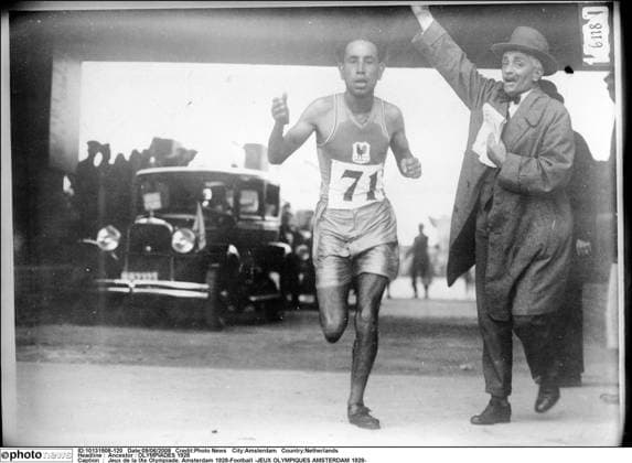Archivbilder der Woche SPORT KW48 Ancestor : OLYMPIADES 1928 Jeux de la IXe Olympiade. Amsterdam 1928-Football -JEUX OLYMPIQUES AMSTERDAM 1928- Amsterdam Ancestor : OLYMPIADES 1928 Jeux de la IXe Olympiade. Amsterdam 1928-Football -JEUX OLYMPIQUES AMSTERDAM 1928- Amsterdam Netherlands  Copyright: xx  Copyright: xIMAGOx
