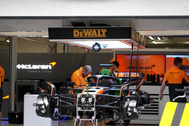 Formula 1 Qatar Airways Qatar Grand Prix 2024 28.11.2024, Losail International Circuit, Doha, Formula 1 Qatar Airways Qatar Grand Prix 2024 ,im Bild Das Auto von Oscar Piastri (AUS), McLaren F1 Team