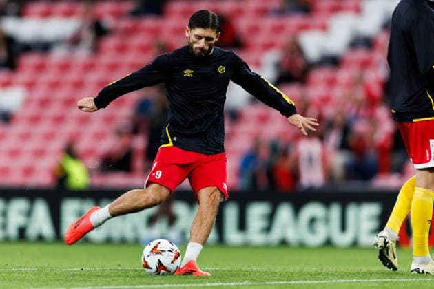 241128 Arber Zeneli of Elfsborg ahead of the Europa League match between Athletic Bilbao and Elfsborg on November 28, 2024 in Bilbao. Photo: Bildbyran EXT BILDBYRAN kod XY XZ0198 fotboll football soccer fotball uefa europa league europa league athletic bilbao elfsborg bbeng Copyright: BILDBYRANxEXT BB241128BB692