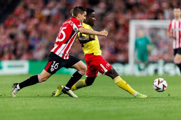 241128 Mikel Jauregizar of Athletic Bilbao and Michael Baidoo of Elfsborg during the Europa League match between Athletic Bilbao and Elfsborg on November 28, 2024 in Bilbao. Photo: Bildbyran EXT BILDBYRAN kod XY XZ0198 fotboll football soccer fotball uefa europa league europa league athletic bilbao elfsborg bbeng Copyright: BILDBYRANxEXT BB241128BB826