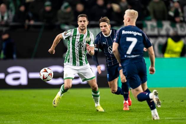 241128 Barnabas Varga of Ferencvaros and Jens Stryger Larsen of Malmö FF during the UEFA Europa League football match between Ferencvaros and Malmö FF on November 28, 2024 in Budapest. Photo: Petter Arvidson BILDBYRAN kod PA PA0935 fotboll football soccer fotball uefa europa league europa league malmö ff Ferencvaros bbeng Copyright: PETTERxARVIDSON BB241128PA049