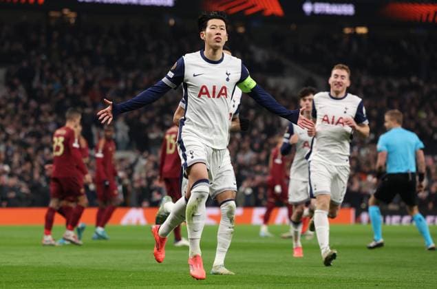 London, England, 28th November 2024. Son Heung-Min of Tottenham Hotspur celebrates after scoring the opening goal during the UEFA Europa League match at the Tottenham Hotspur Stadium, London. Picture credit should read: Paul Terry Sportimage EDITORIAL USE ONLY. No use with unauthorised audio, video, data, fixture lists, club league logos or live services. Online in-match use limited to 120 images, no video emulation. No use in betting, games or single club league player publications. SPI-3488-0013