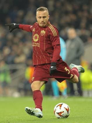 North London, England, November 28 2024: Angelino (3 AS Roma) crosses the ball during the UEFA Europa League game between Tottenham Hotspur and Roma at Tottenham Hotspur Stadium in North London, England. (Jay Patel SPP) Copyright: xJayxPatel SPPx spp-en-JaPa-TOTvROM_20241128_0025
