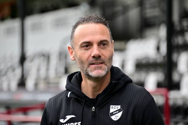 23-11-2024 pmk NH135462 Fussball Herren 3.Liga Saison 2024 2025 Sportclub-Arena Verl SC Verl - VfB Stuttgart II Alexander ENDE -Trainer- Verl