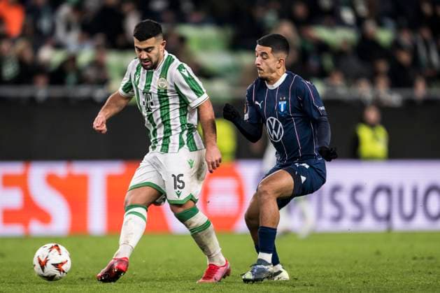 241128 Mohammad Abu Fani of Ferencvaros and Zakaria Loukili of Malmö FF during the UEFA Europa League football match between Ferencvaros and Malmö FF on November 28, 2024 in Budapest. Photo: Petter Arvidson BILDBYRAN kod PA PA0935 fotboll football soccer fotball uefa europa league europa league malmö ff ferencvaros bbeng bbauto Copyright: PETTERxARVIDSON BB241128PA158