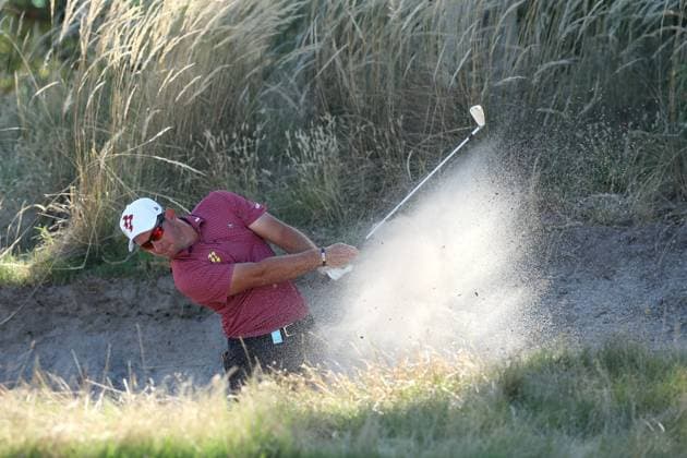 GOLF AUSTRALIAN OPEN, Australian golfer Lucas Herbert hits out of the bunker on the 18th on day two of the ISPS HANDA Australian Open at Kingston Heath Golf Club in Melbourne, Friday, November 29, 2024. ( NO ARCHIVING, EDITORIAL USE ONLY, NO USE IN BOOKS WITHOUT CONSENT MELBOURNE VICTORIA AUSTRALIA  Copyright: xCONxCHRONISx 20241129133798892902