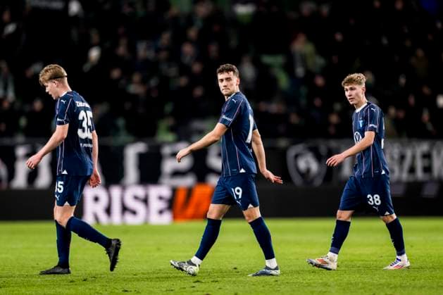 241128 Nils Zätterström, Colin Rösler, Hugo Bolin of Malmö FF during the UEFA Europa League football match between Ferencvaros and Malmö FF on November 28, 2024 in Budapest. Photo: Petter Arvidson BILDBYRAN kod PA PA0935 fotboll football soccer fotball uefa europa league europa league malmö ff ferencvaros bbeng Copyright: PETTERxARVIDSON BB241128PA118