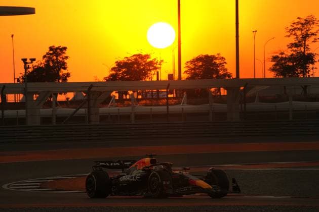 Sport Bilder des Tages 29.11.2024, Losail International Circuit, Doha, Formula 1 Qatar Airways Qatar Grand Prix 2024 ,im Bild Max Verstappen (NLD), Oracle Red Bull Racing (Photo by Hasan Bratic DeFodi Images) Defodi-506_20241129_hbr_2364