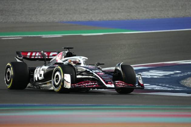 Formula 1 Qatar Airways Qatar Grand Prix 2024 29.11.2024, Losail International Circuit, Doha, Formula 1 Qatar Airways Qatar Grand Prix 2024 ,im Bild Kevin Magnussen (DNK), MoneyGram Haas F1 Team