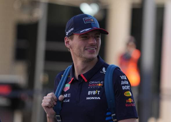 29.11.2024, Losail International Circuit, Doha, Formula 1 Qatar Airways Qatar Grand Prix 2024 ,im Bild Max Verstappen (NLD), Oracle Red Bull Racing (Photo by Hasan Bratic DeFodi Images) Defodi-506_20241129_hbr_0046