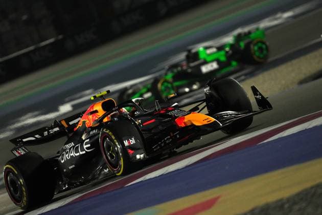 Formula 1 Qatar Airways Qatar Grand Prix 2024 29.11.2024, Losail International Circuit, Doha, Formula 1 Qatar Airways Qatar Grand Prix 2024 ,im Bild Sergio Perez (MEX), Oracle Red Bull Racing