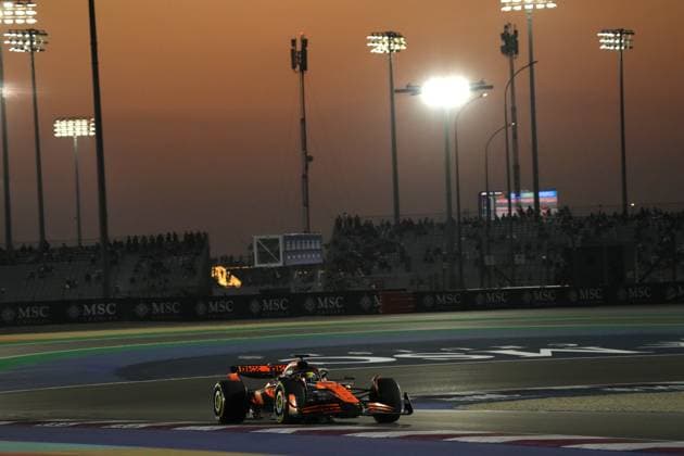 Formula 1 Qatar Airways Qatar Grand Prix 2024 29.11.2024, Losail International Circuit, Doha, Formula 1 Qatar Airways Qatar Grand Prix 2024 ,im Bild Oscar Piastri (AUS), McLaren F1 Team