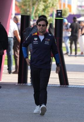 Formula 1 Qatar Airways Qatar Grand Prix 2024 29.11.2024, Losail International Circuit, Doha, Formula 1 Qatar Airways Qatar Grand Prix 2024 ,im Bild Sergio Perez (MEX), Oracle Red Bull Racing